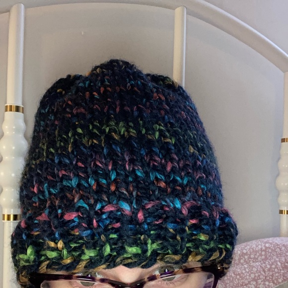 Hand Knit Chunky Beanie with Pom Pom! - Picture 6 of 7